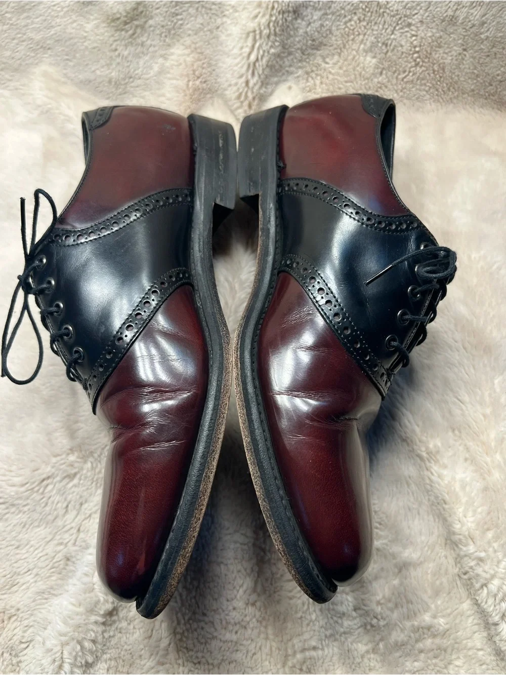Florsheim burgundy and black leather saddle oxford shoes size 9